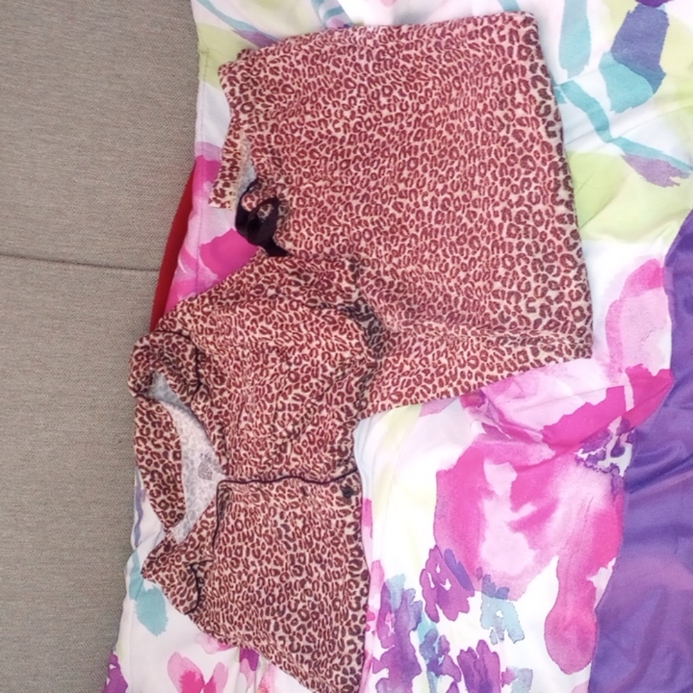 Cute Leopard Pajamas